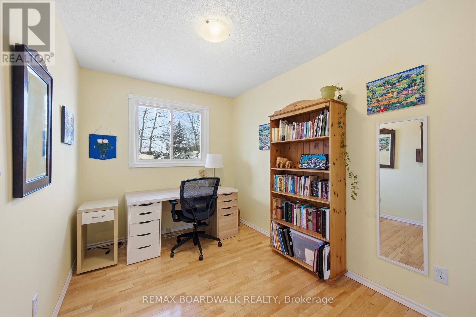 1381 Matheson Road, Ottawa, Ontario  K1J 8B5 - Photo 23 - X12784344