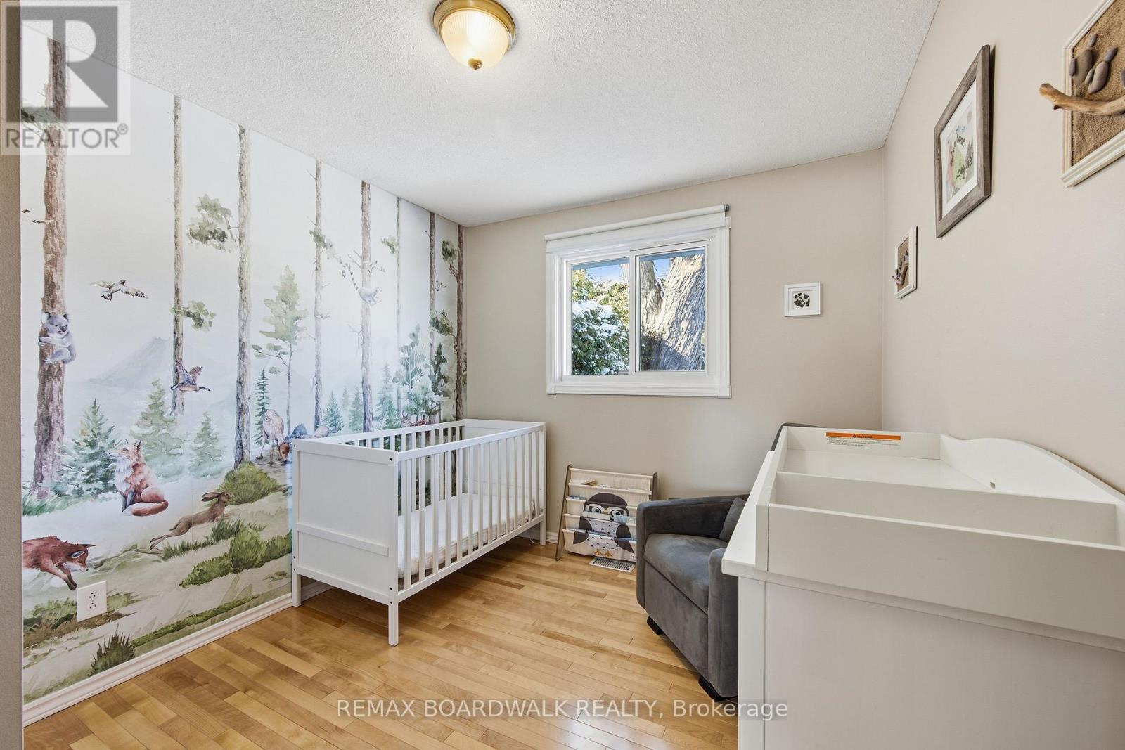 1381 Matheson Road, Ottawa, Ontario  K1J 8B5 - Photo 25 - X12784344