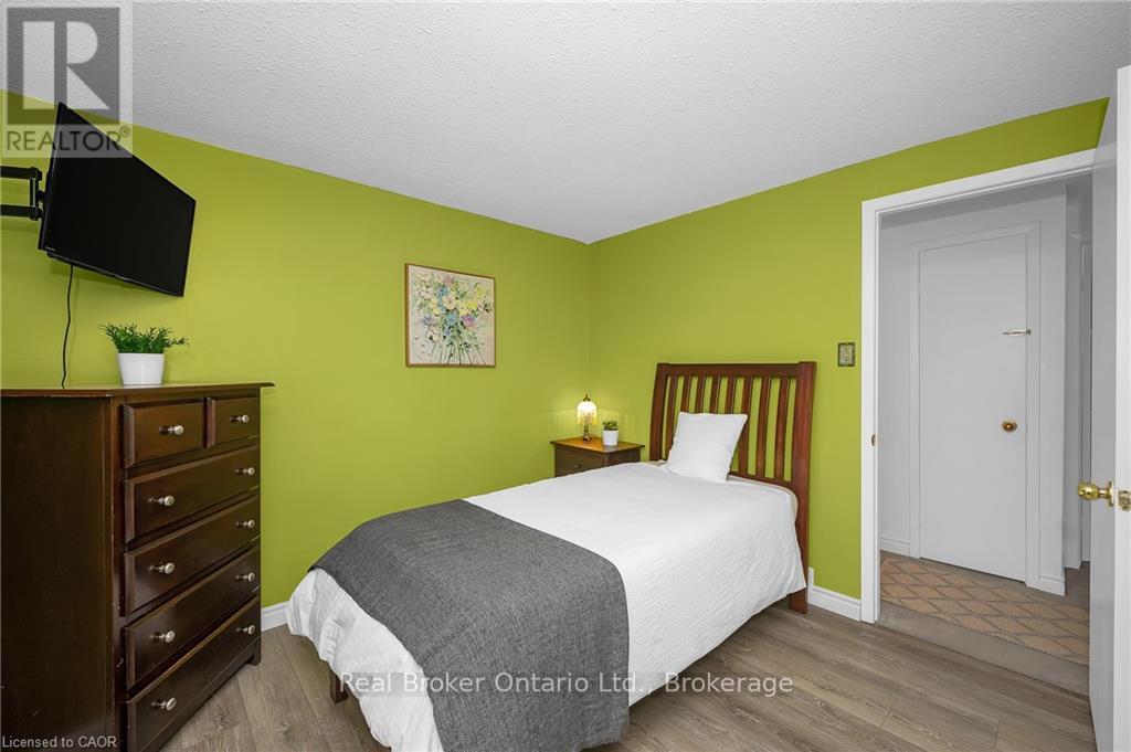 21 - 375 Kingscourt Drive, Waterloo, Ontario  N2K 3N7 - Photo 23 - X12784194