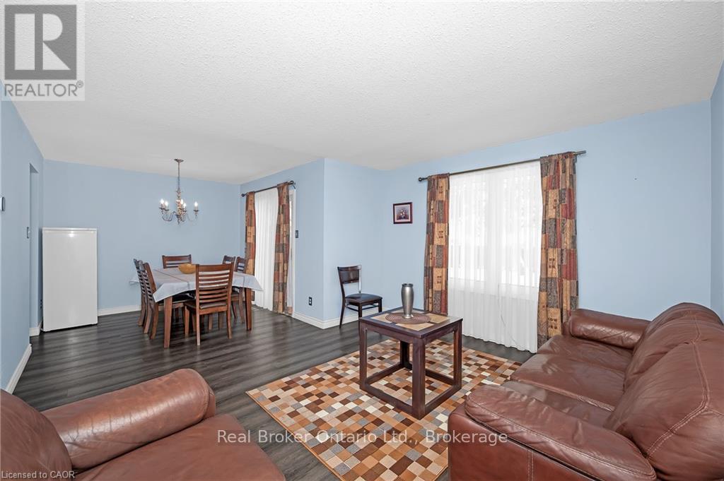 21 - 375 Kingscourt Drive, Waterloo, Ontario  N2K 3N7 - Photo 7 - X12784194