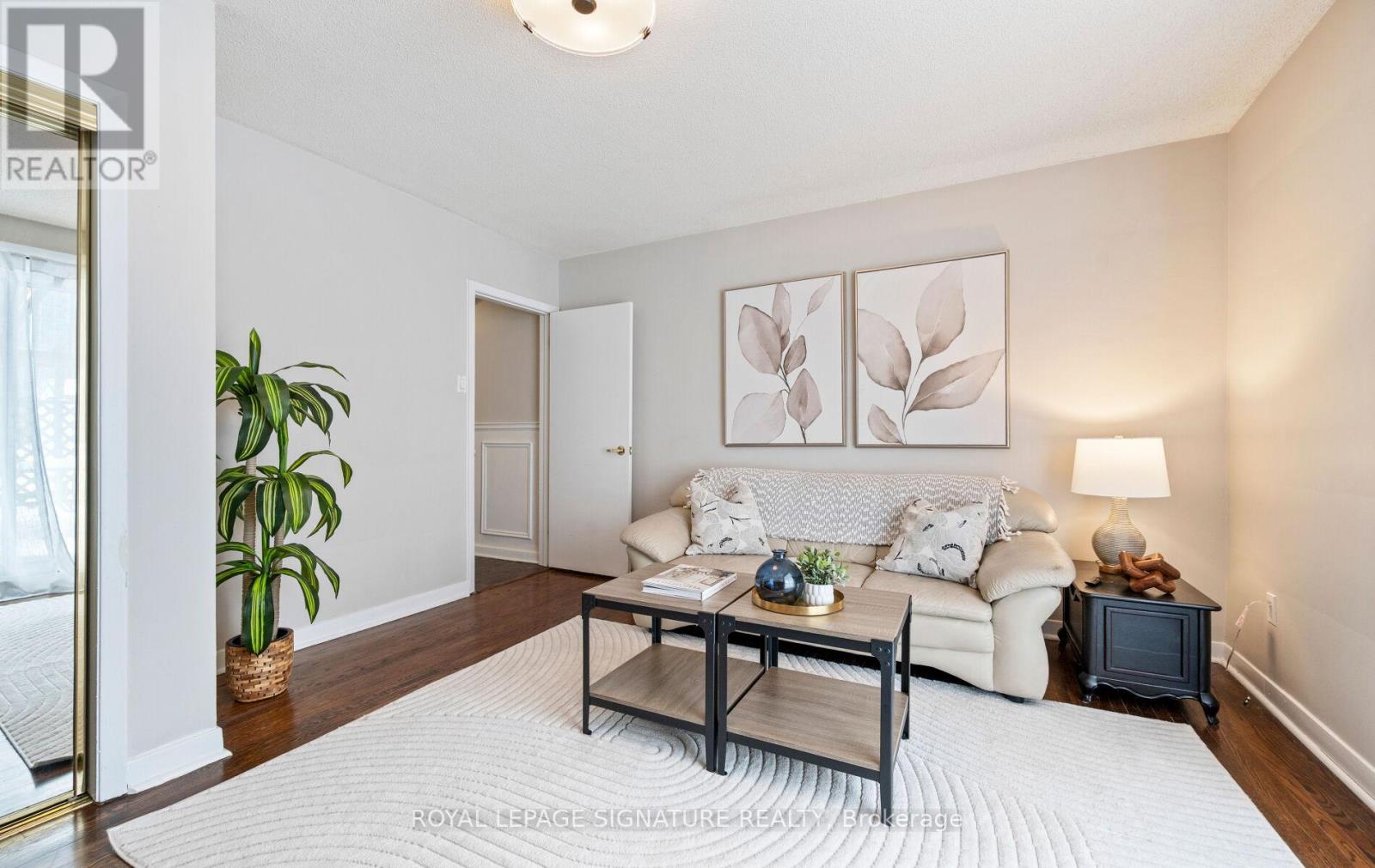 281 Jeffcoat Drive, Toronto, Ontario  M9W 3E4 - Photo 7 - W12783984