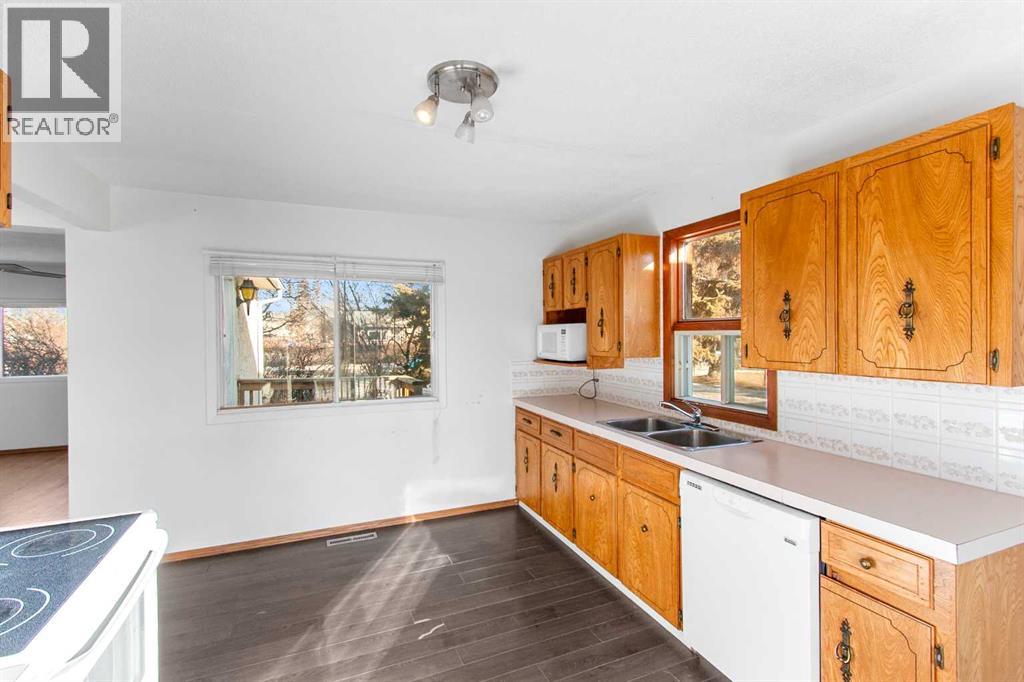 4829 54 Street, Olds, Alberta  T4H 1G3 - Photo 10 - A2285667