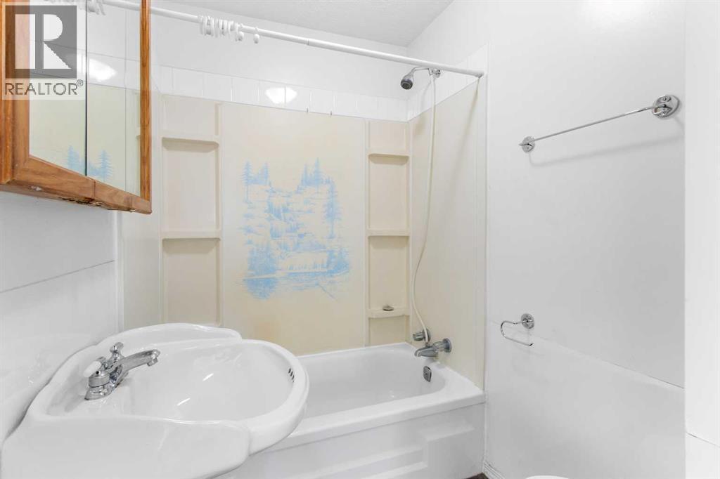 4829 54 Street, Olds, Alberta  T4H 1G3 - Photo 14 - A2285667