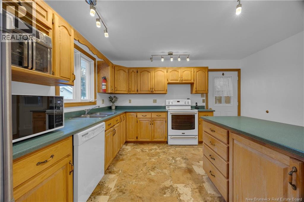 7 Robin Lane, Rothesay, New Brunswick  E2S 1A4 - Photo 6 - NB133570