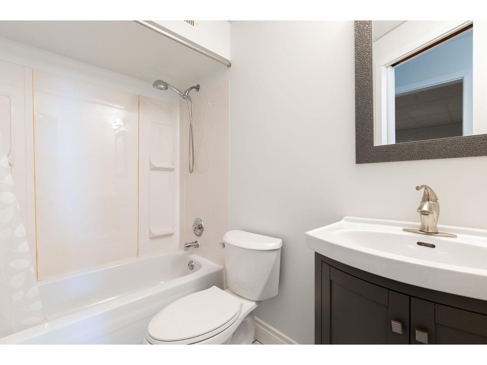 9012 162a Street, Surrey, British Columbia  V4N 3L6 - Photo 36 - R3087336