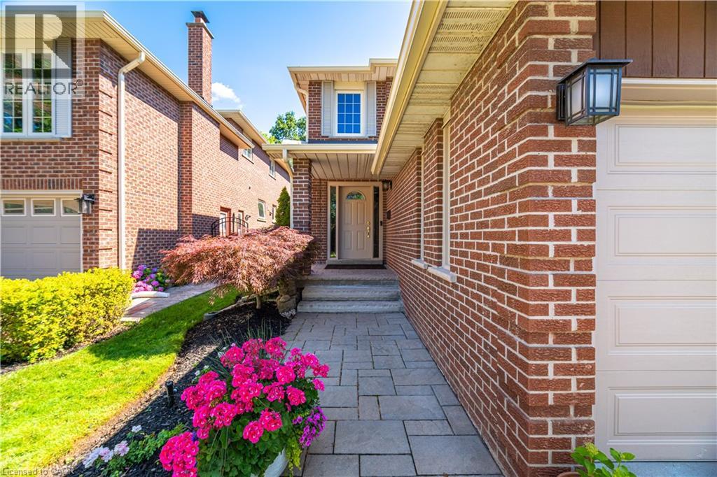 375 Parkridge Crescent, Oakville, Ontario  L6M 1A8 - Photo 4 - 40804200