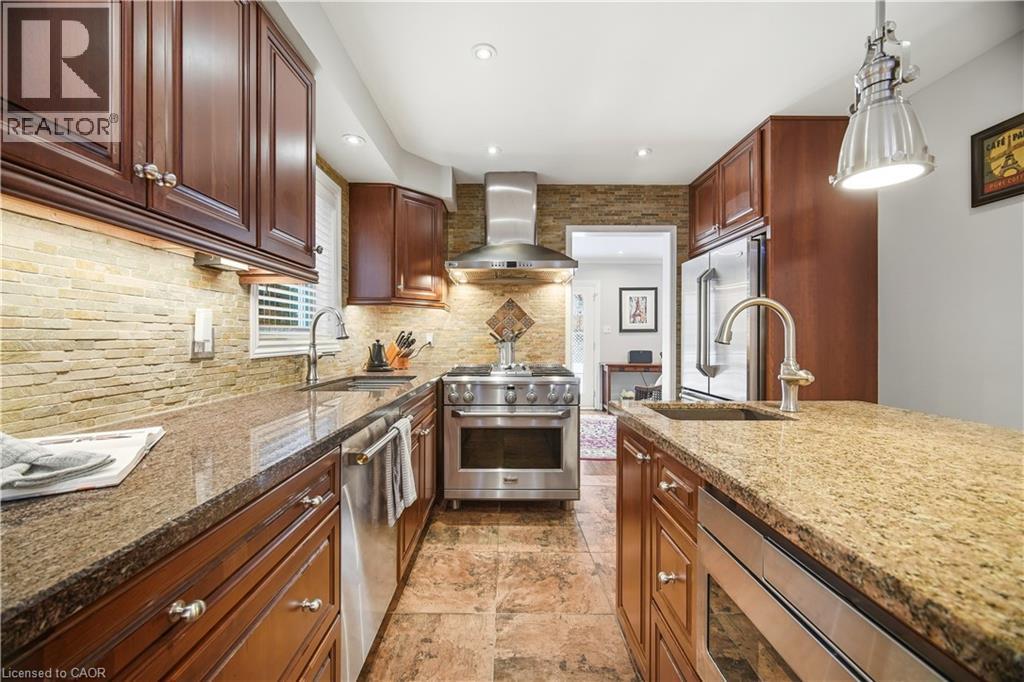 375 Parkridge Crescent, Oakville, Ontario  L6M 1A8 - Photo 12 - 40804200