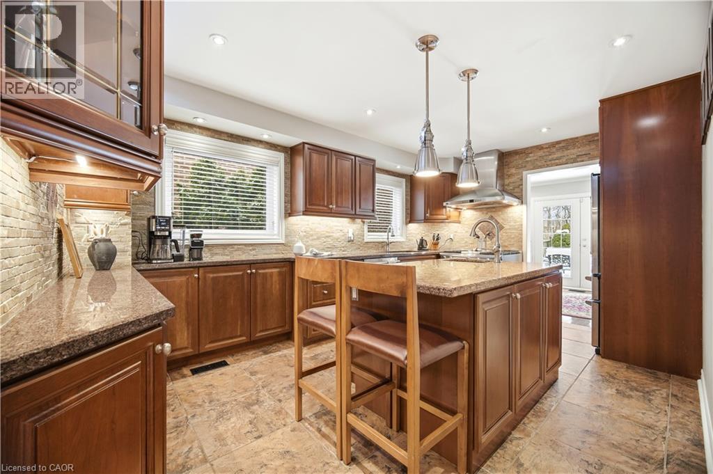 375 Parkridge Crescent, Oakville, Ontario  L6M 1A8 - Photo 9 - 40804200