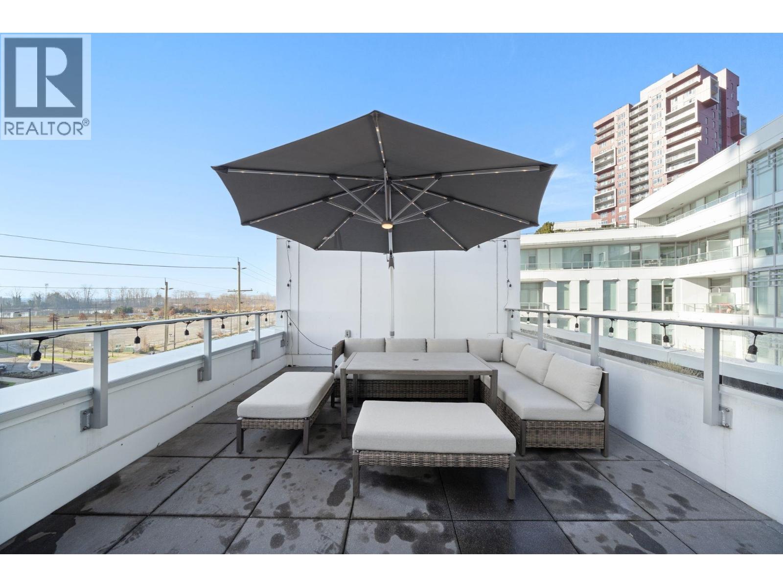 Listing Picture 23 of 31 : 7 8508 JACK UPPAL STREET, Vancouver / 溫哥華 - 魯藝地產 Yvonne Lu Group - MLS Medallion Club Member