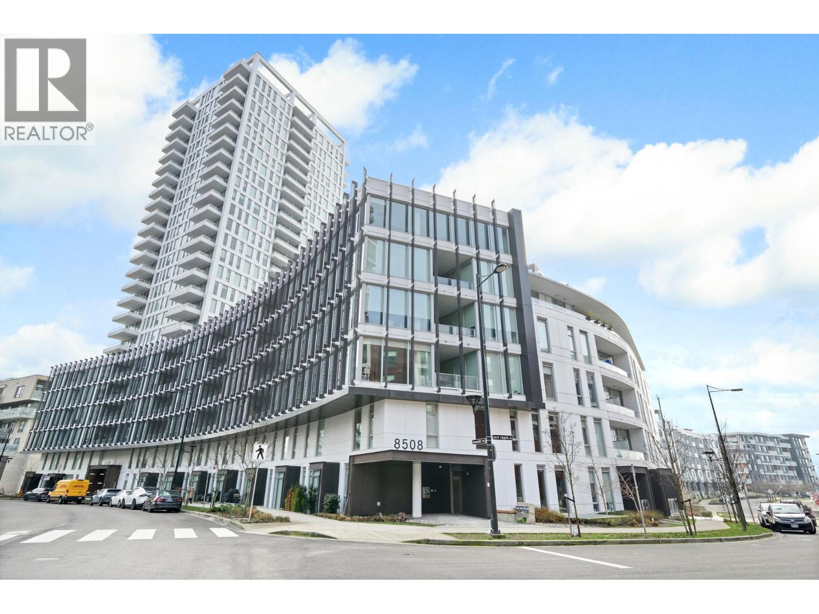 Listing Picture 2 of 31 : 7 8508 JACK UPPAL STREET, Vancouver / 溫哥華 - 魯藝地產 Yvonne Lu Group - MLS Medallion Club Member