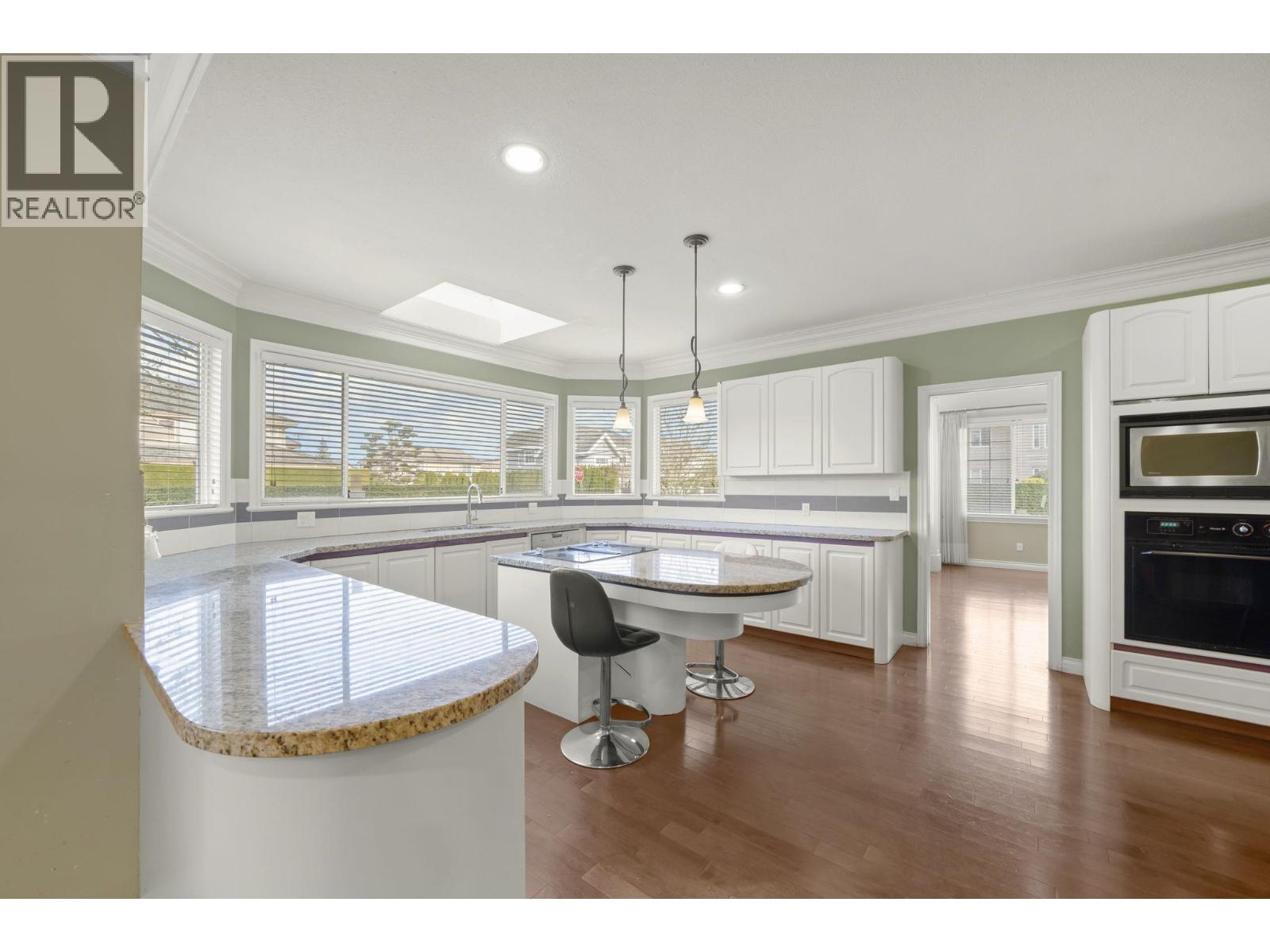 Listing Picture 6 of 15 : 9631 DEAGLE ROAD, Richmond / 烈治文 - 魯藝地產 Yvonne Lu Group - MLS Medallion Club Member