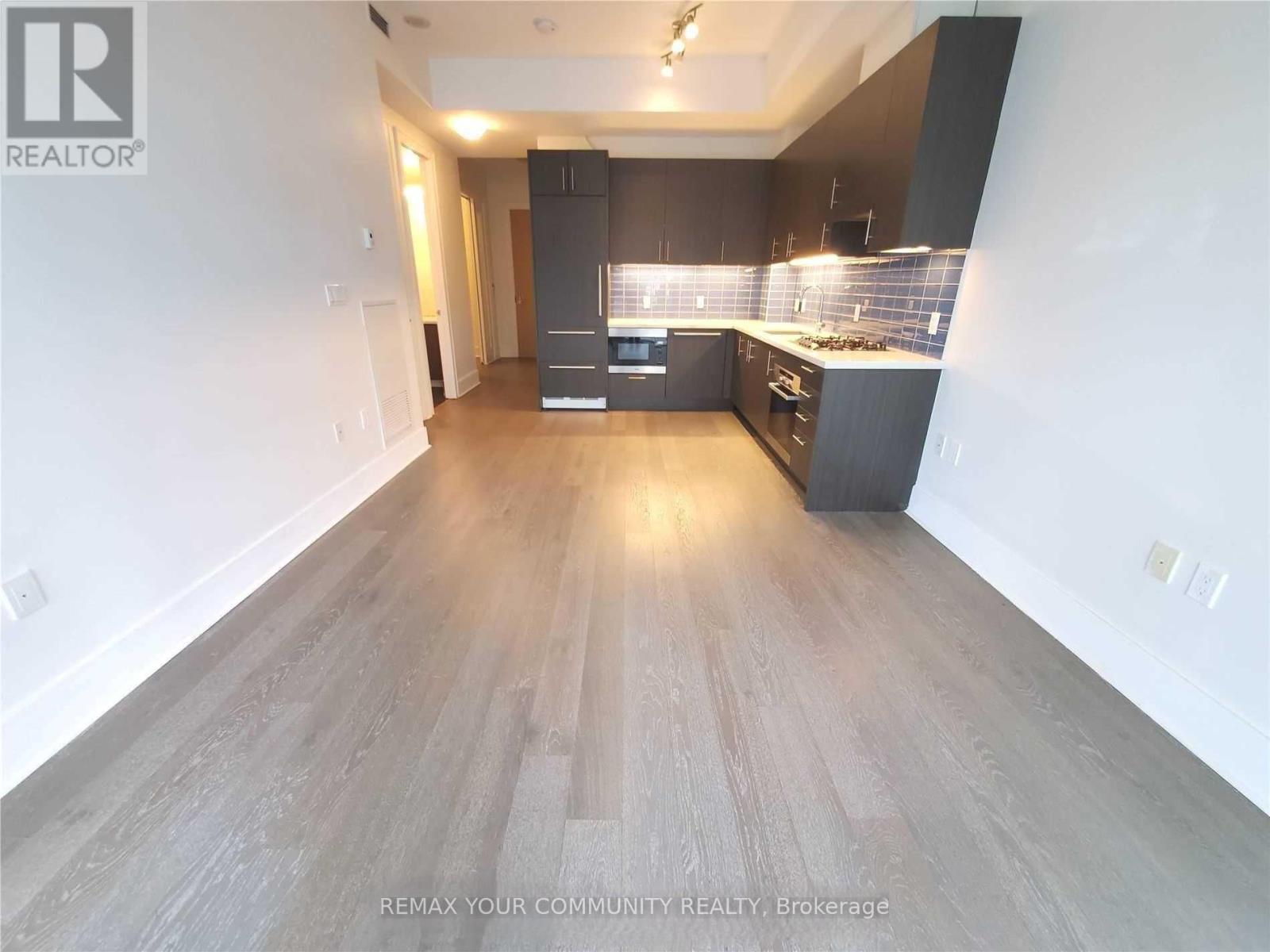 918 - 29 Queens Quay E, Toronto, Ontario  M5E 0A4 - Photo 7 - C12784076