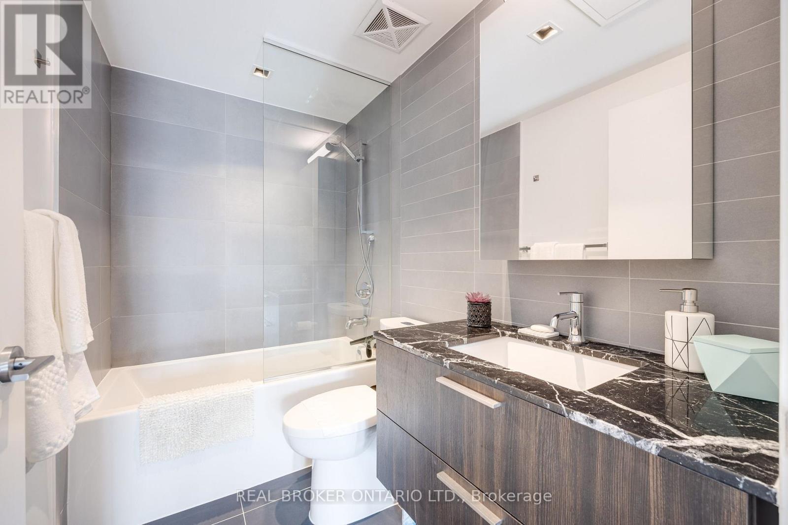 1308 - 501 Adelaide Street W, Toronto, Ontario  M5V 0R3 - Photo 16 - C12784160