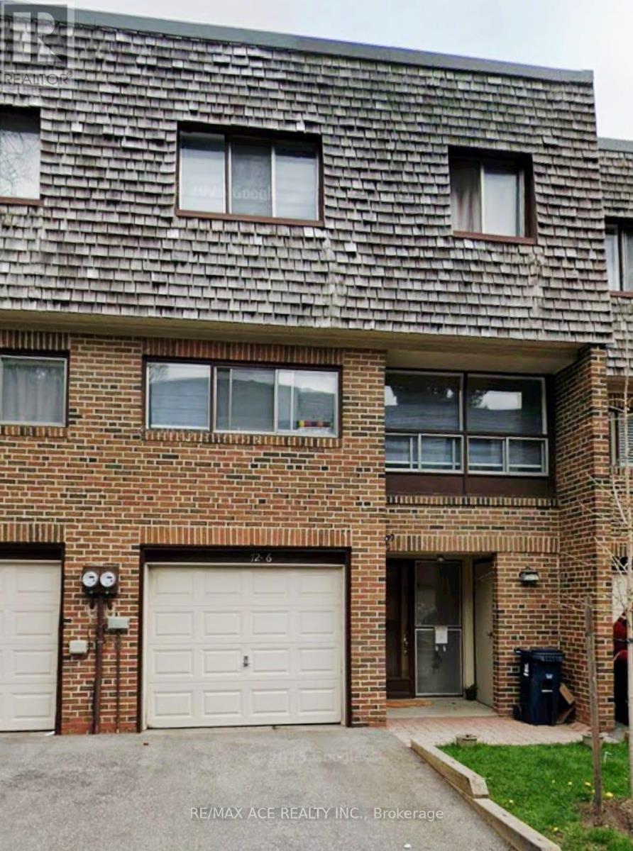 6 - 72 CASTLEBURY CRESCENT, Toronto, Ontario