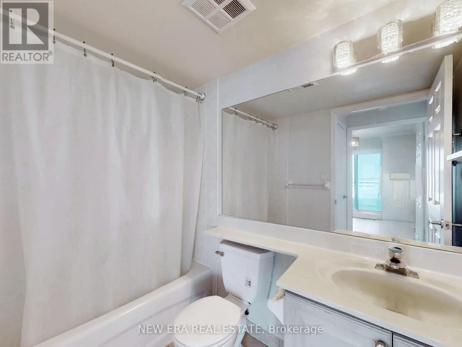 808 - 228 Queens Quay W, Toronto, Ontario  M5J 2X1 - Photo 27 - C12784252