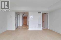 3909 - 75 Queens Wharf Road W, Toronto (Waterfront Communities), Ontario  M5V 0J8 - Photo 7 - C12784318