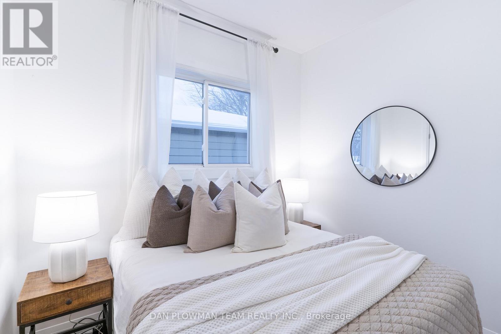 929 Dublin Street, Whitby, Ontario  L1N 1Y9 - Photo 15 - E12784152