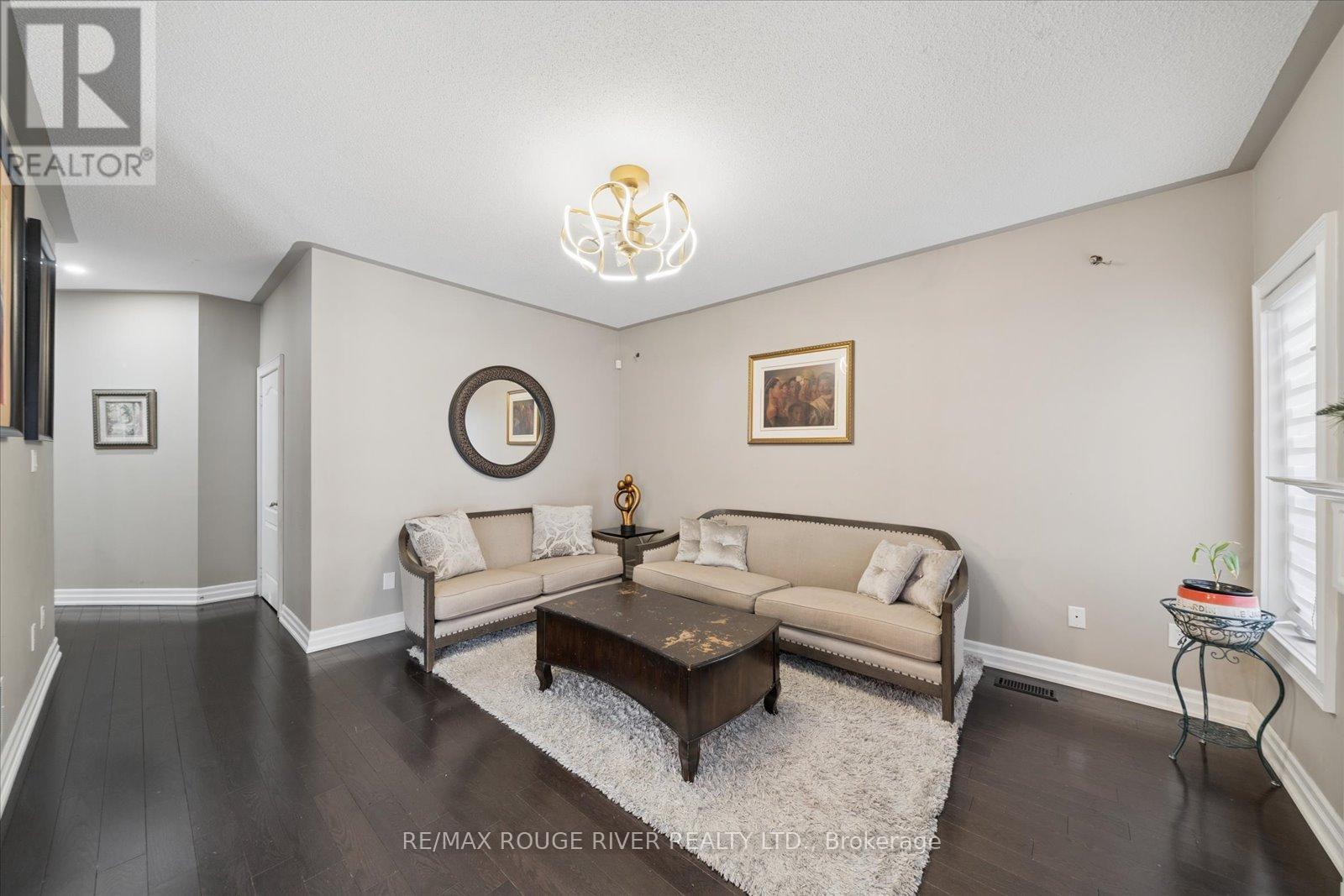 10 Coyle Street, Ajax, Ontario  L1T 0A2 - Photo 19 - E12784168