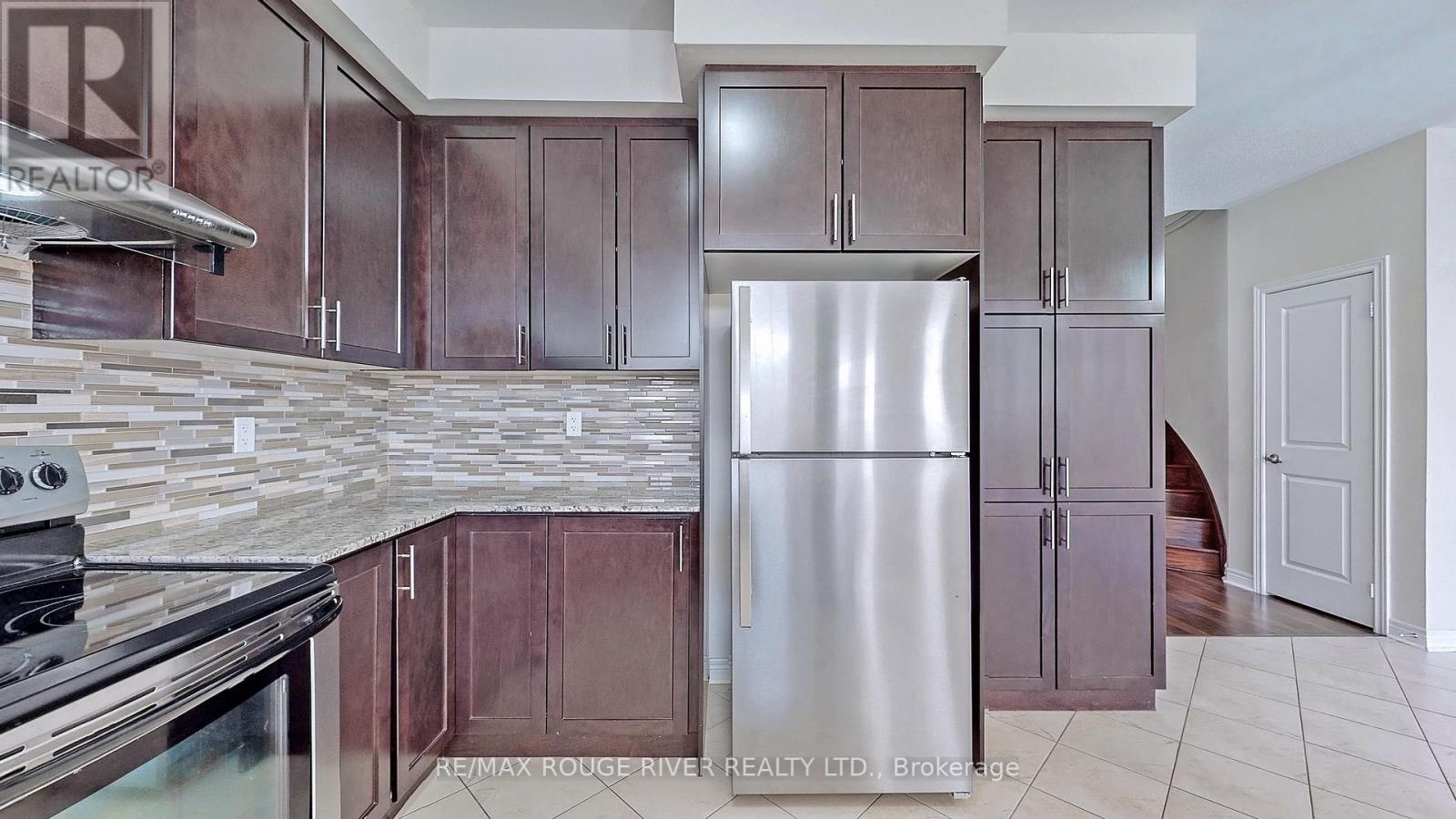 1022 Byron Street N, Whitby, Ontario  L1N 0E5 - Photo 10 - E12784280