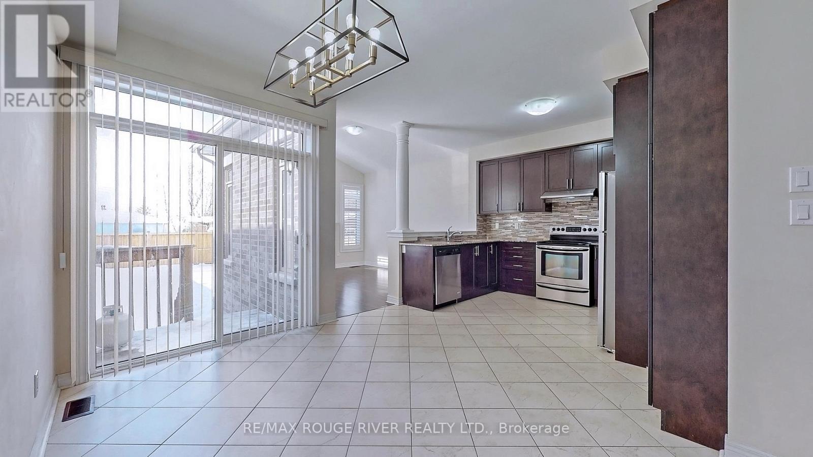 1022 Byron Street N, Whitby, Ontario  L1N 0E5 - Photo 15 - E12784280