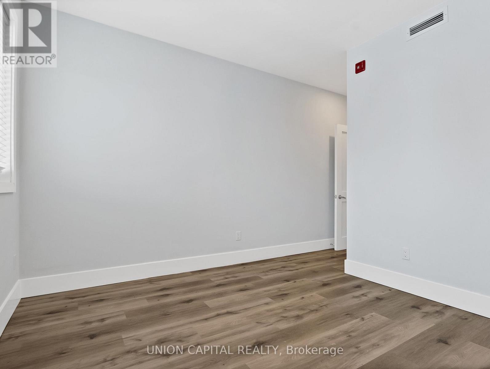 352 Main Street N, Markham, Ontario  L3P 1Z1 - Photo 10 - N12784158