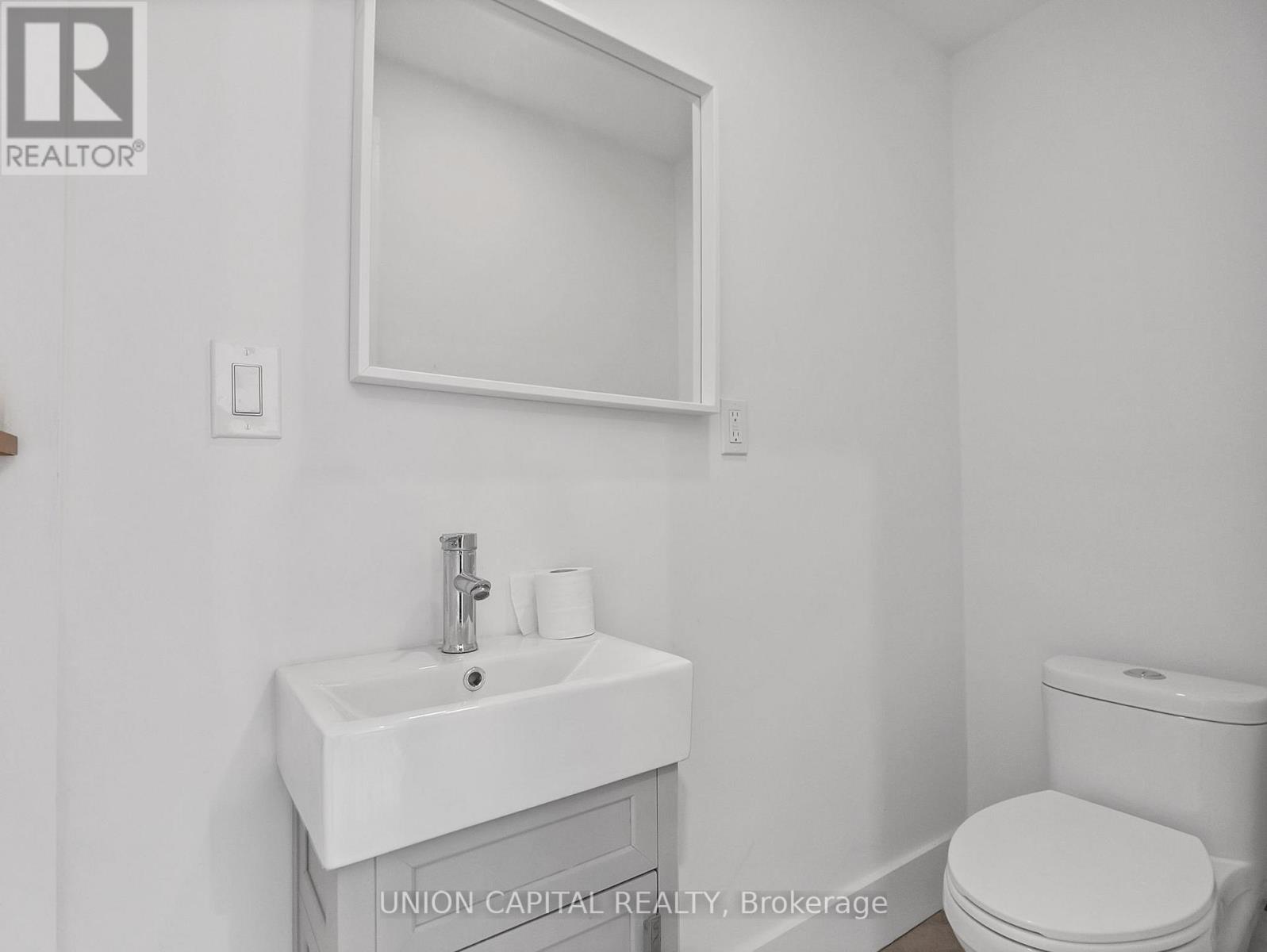 352 Main Street N, Markham, Ontario  L3P 1Z1 - Photo 39 - N12784158
