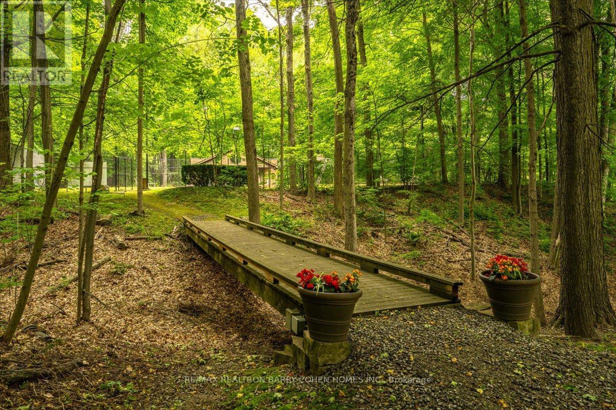 20 Woodsend Crescent, Aurora, Ontario  L4G 6W6 - Photo 16 - N12784210