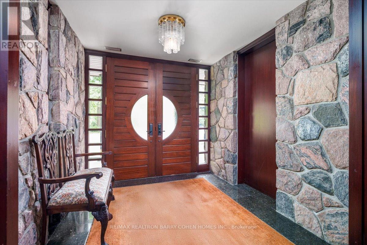 20 Woodsend Crescent, Aurora, Ontario  L4G 6W6 - Photo 18 - N12784210