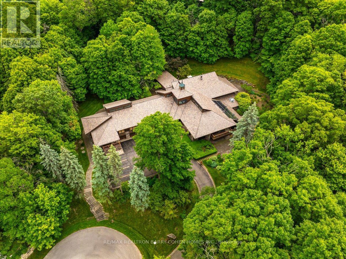 20 Woodsend Crescent, Aurora, Ontario  L4G 6W6 - Photo 2 - N12784210