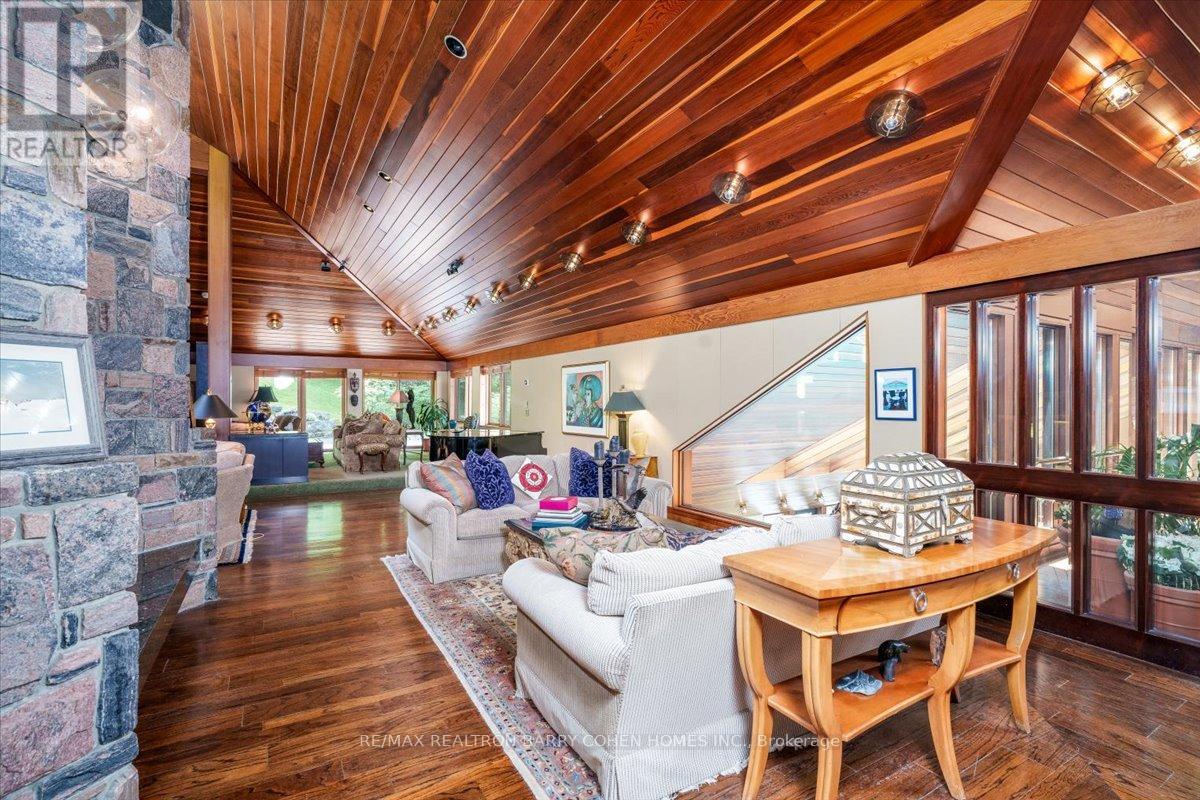 20 Woodsend Crescent, Aurora, Ontario  L4G 6W6 - Photo 20 - N12784210