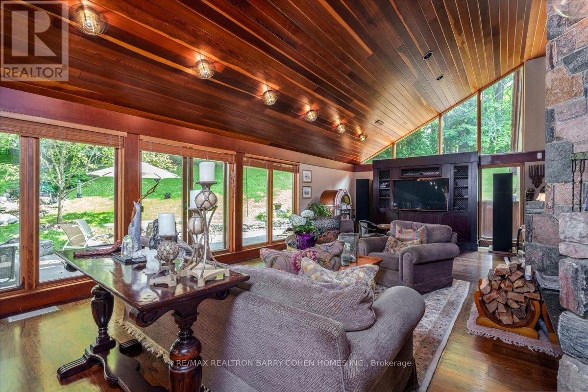 20 Woodsend Crescent, Aurora, Ontario  L4G 6W6 - Photo 26 - N12784210