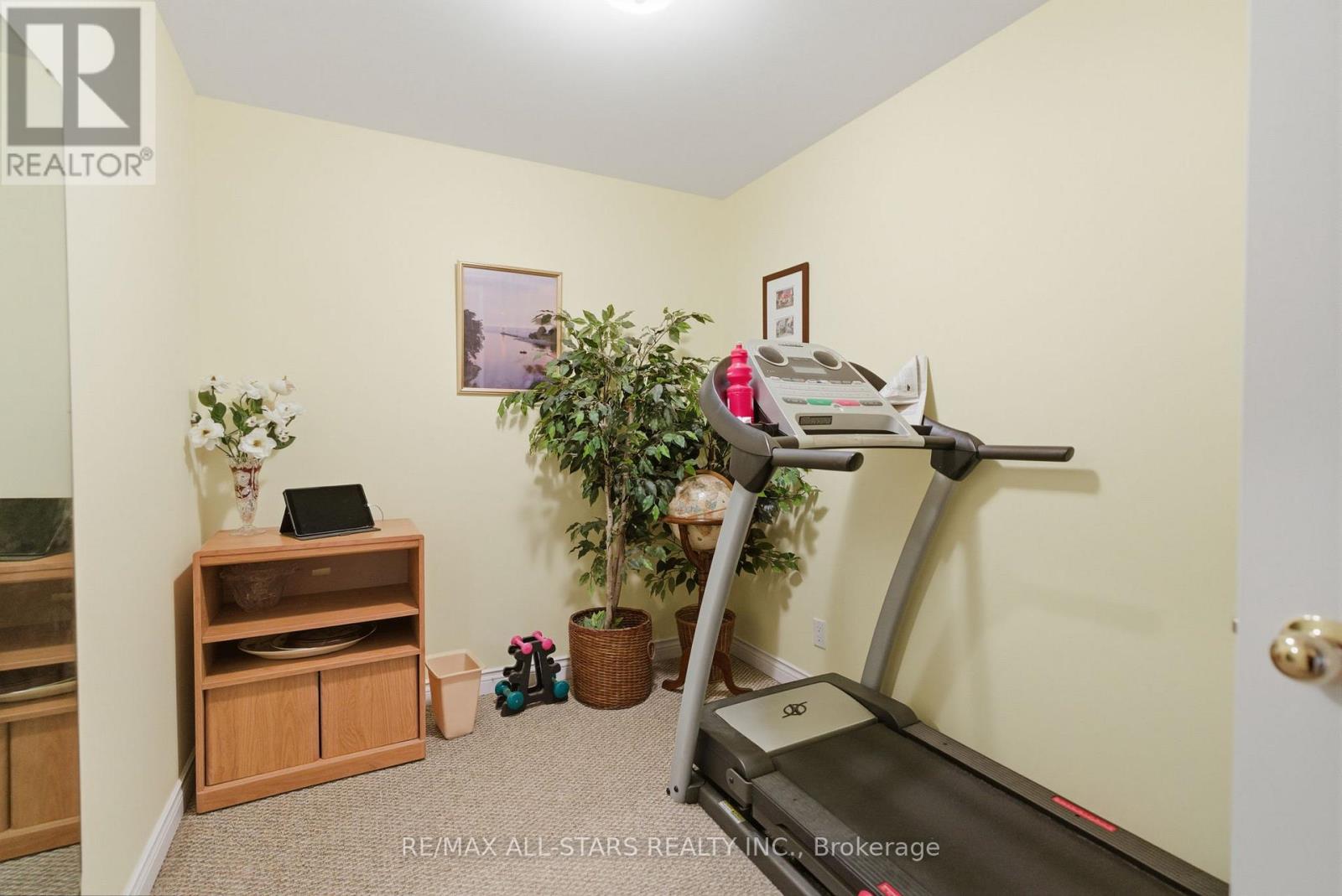 8 Colonel Sharpe Crescent, Uxbridge, Ontario  L9P 1T6 - Photo 33 - N12784230