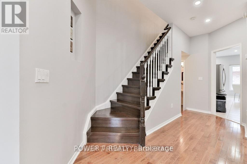 253 Bur Oak Avenue, Markham (Berczy), Ontario  L6C 2L8 - Photo 14 - N12784274