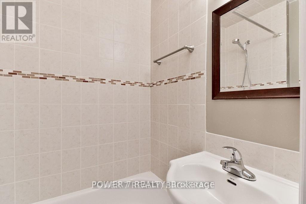 253 Bur Oak Avenue, Markham (Berczy), Ontario  L6C 2L8 - Photo 18 - N12784274