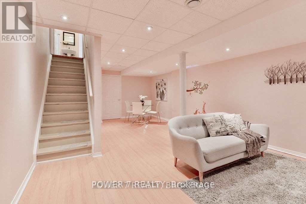 253 Bur Oak Avenue, Markham (Berczy), Ontario  L6C 2L8 - Photo 23 - N12784274