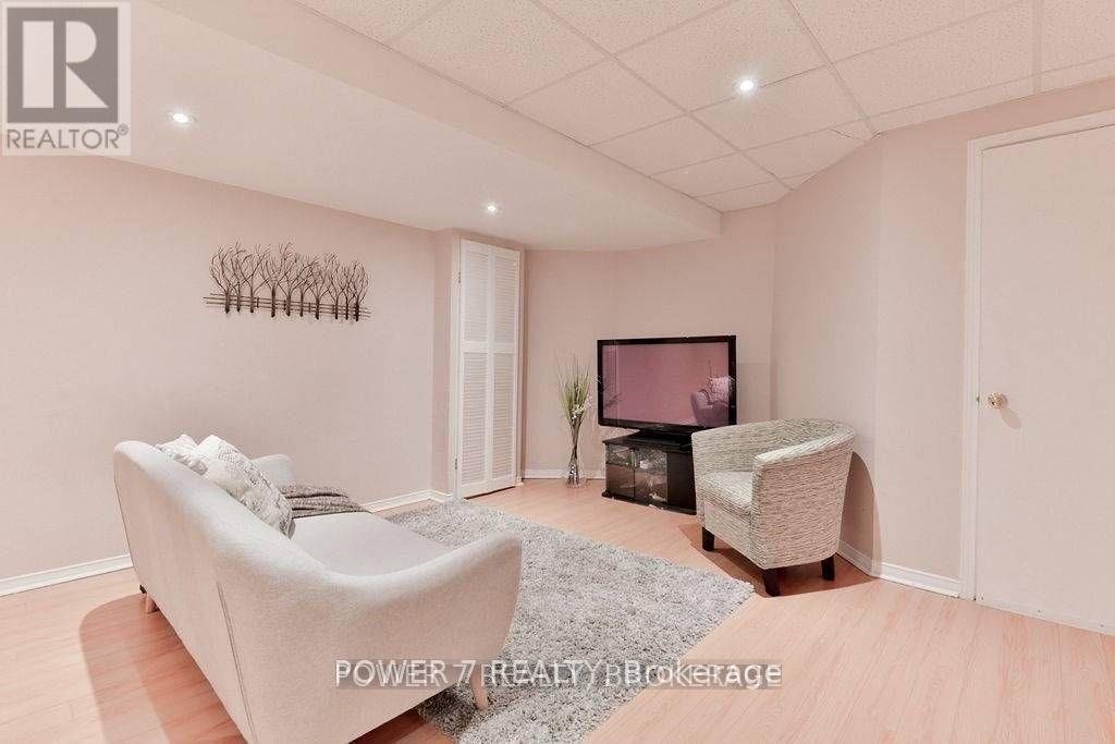 253 Bur Oak Avenue, Markham (Berczy), Ontario  L6C 2L8 - Photo 24 - N12784274