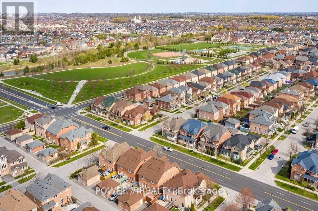 253 Bur Oak Avenue, Markham (Berczy), Ontario  L6C 2L8 - Photo 32 - N12784274