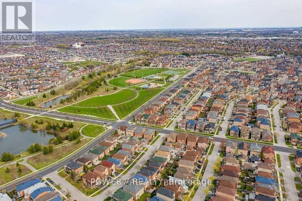 253 Bur Oak Avenue, Markham (Berczy), Ontario  L6C 2L8 - Photo 33 - N12784274