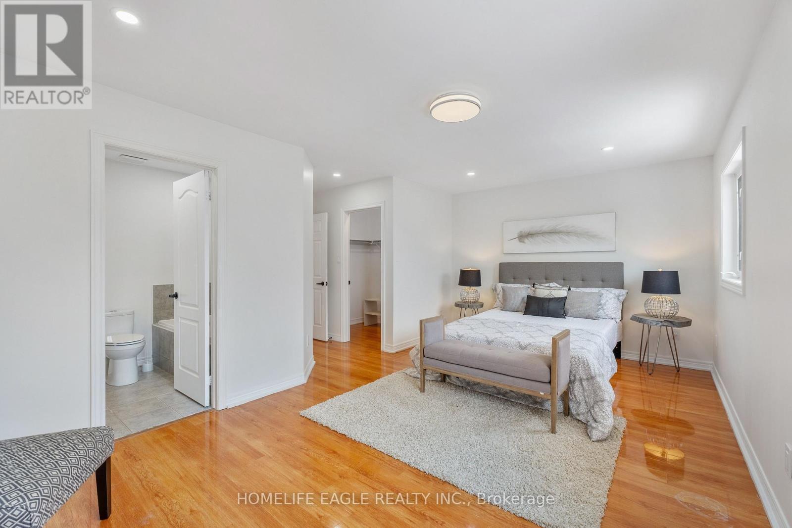 74 Cameo Drive, Richmond Hill, Ontario  L4S 2C1 - Photo 10 - N12784308