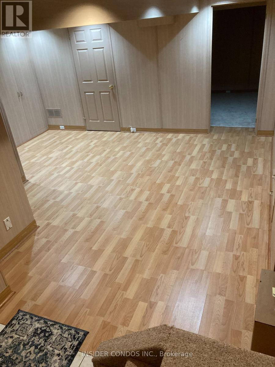 126 Pinedale Gate, Vaughan (East Woodbridge), Ontario  L4L 8X3 - Photo 23 - N12784310