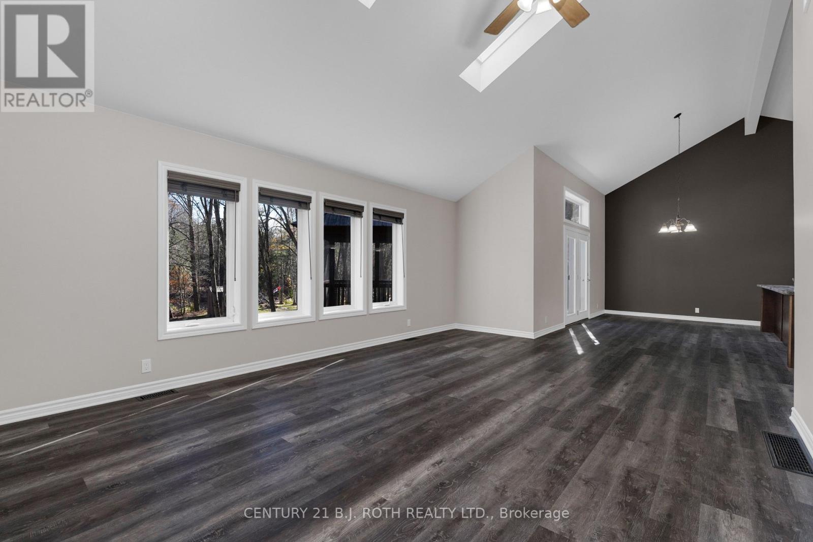 7333 Davy Drive, Ramara, Ontario  L0K 2B0 - Photo 19 - S12784286