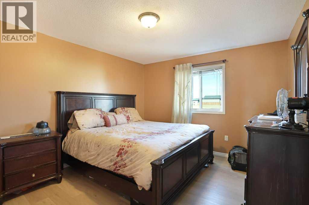 1620 2nd Avenue E, Brooks, Alberta  T1R 1K3 - Photo 12 - A2285852