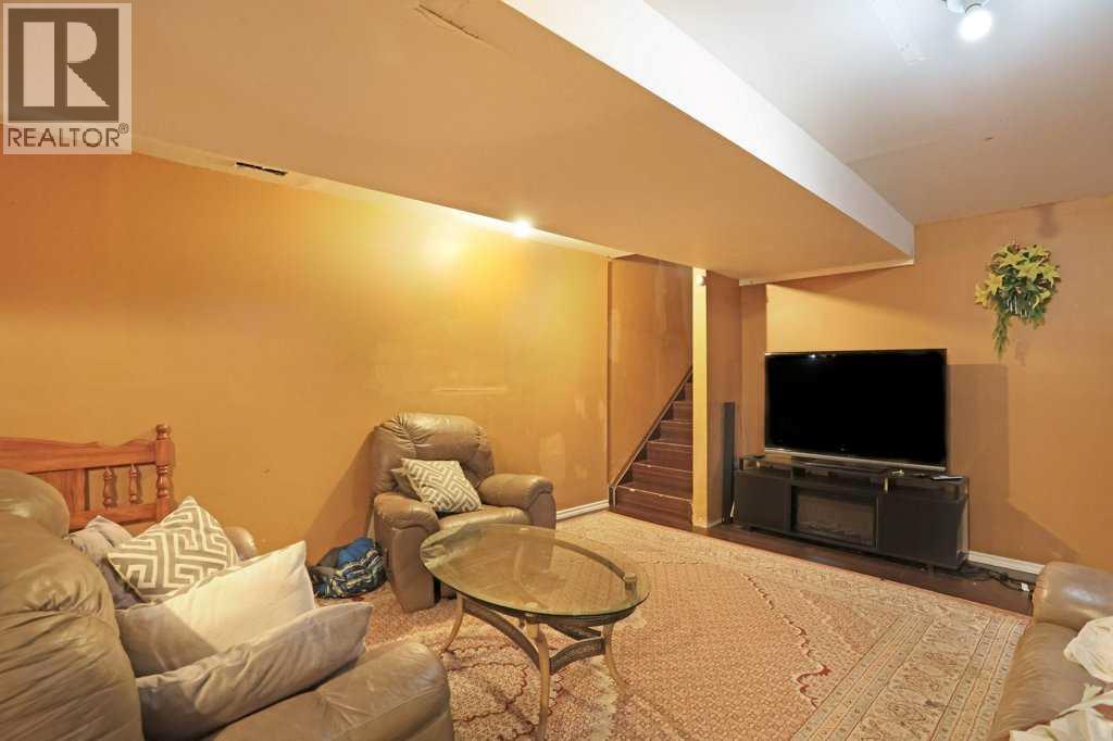 1620 2nd Avenue E, Brooks, Alberta  T1R 1K3 - Photo 22 - A2285852