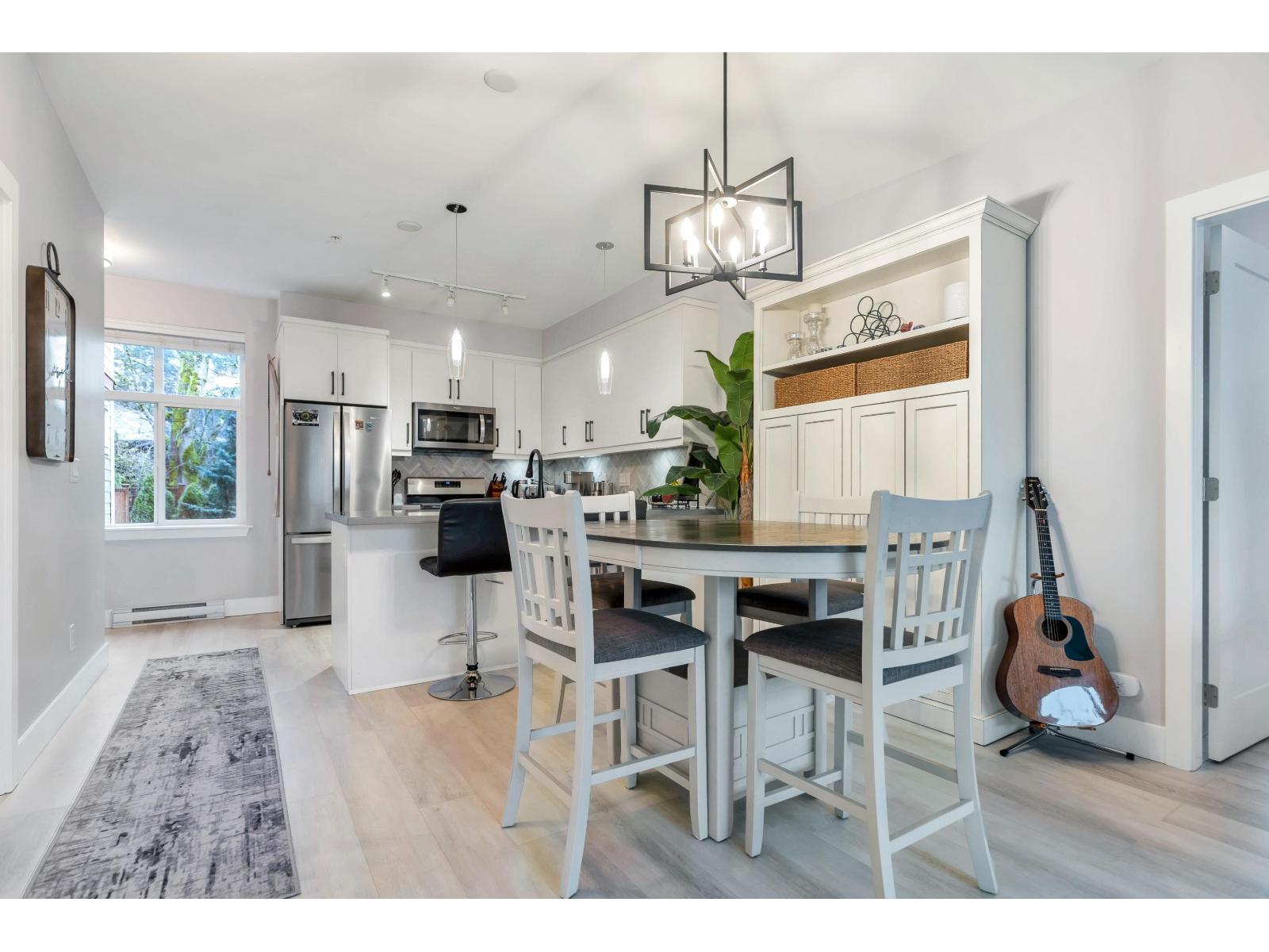 207 14550 Winter Crescent, Surrey, British Columbia  V4P 0G4 - Photo 12 - R3087966