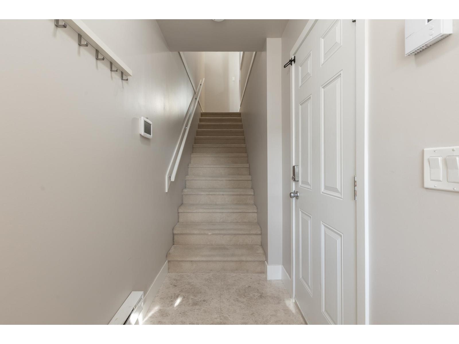 2 20159 68 Avenue, Langley, British Columbia  V2Y 3H9 - Photo 5 - R3088794