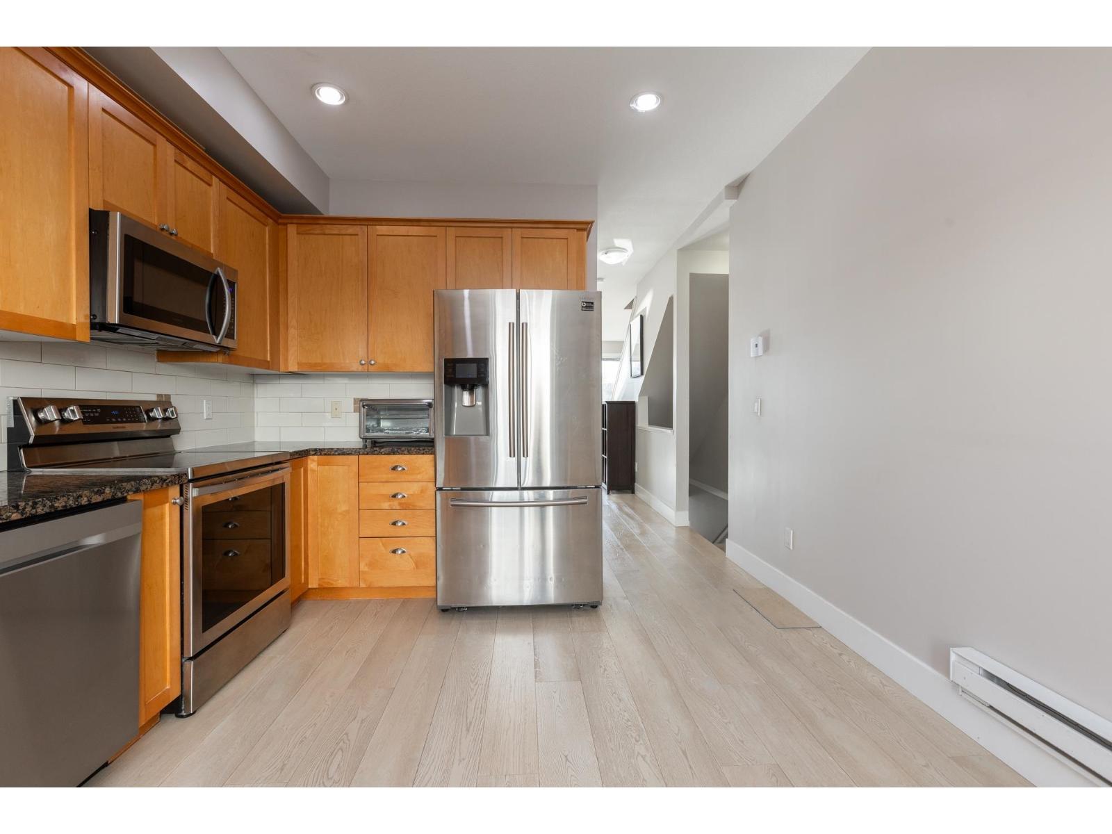 2 20159 68 Avenue, Langley, British Columbia  V2Y 3H9 - Photo 11 - R3088794