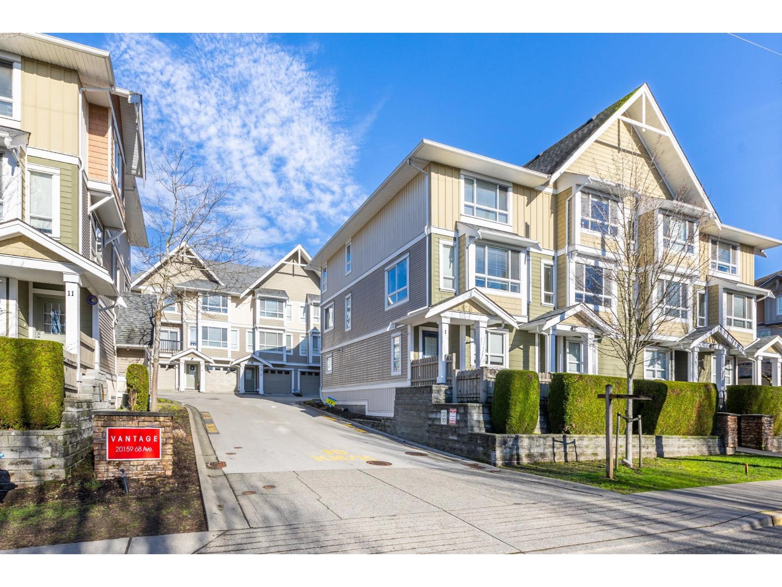 2 20159 68 Avenue, Langley, British Columbia  V2Y 3H9 - Photo 1 - R3088794