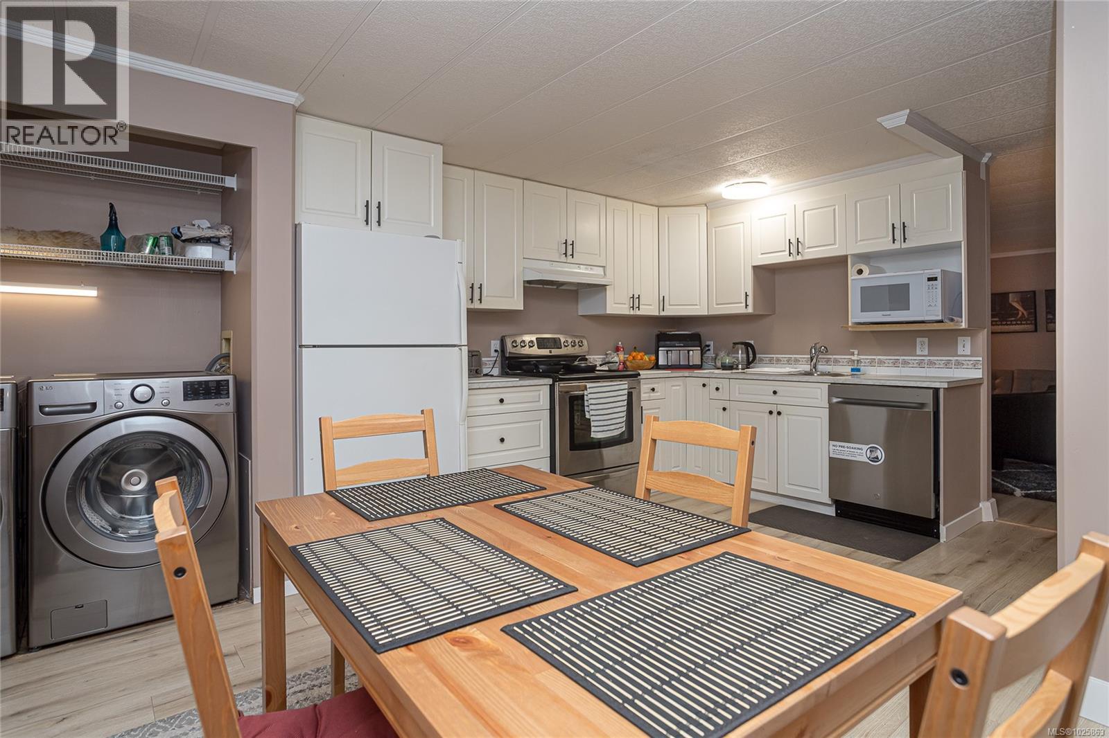 28 61 12th St, Nanaimo, British Columbia  V9R 6L2 - Photo 11 - 1025863