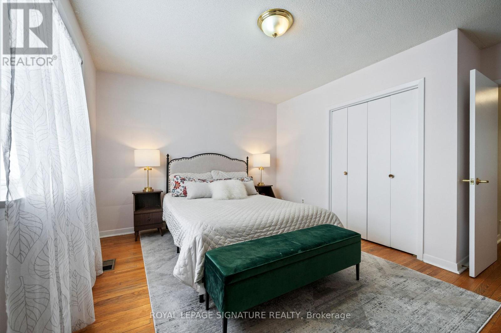 281 Jeffcoat Drive, Toronto, Ontario  M9W 3E4 - Photo 17 - W12783984