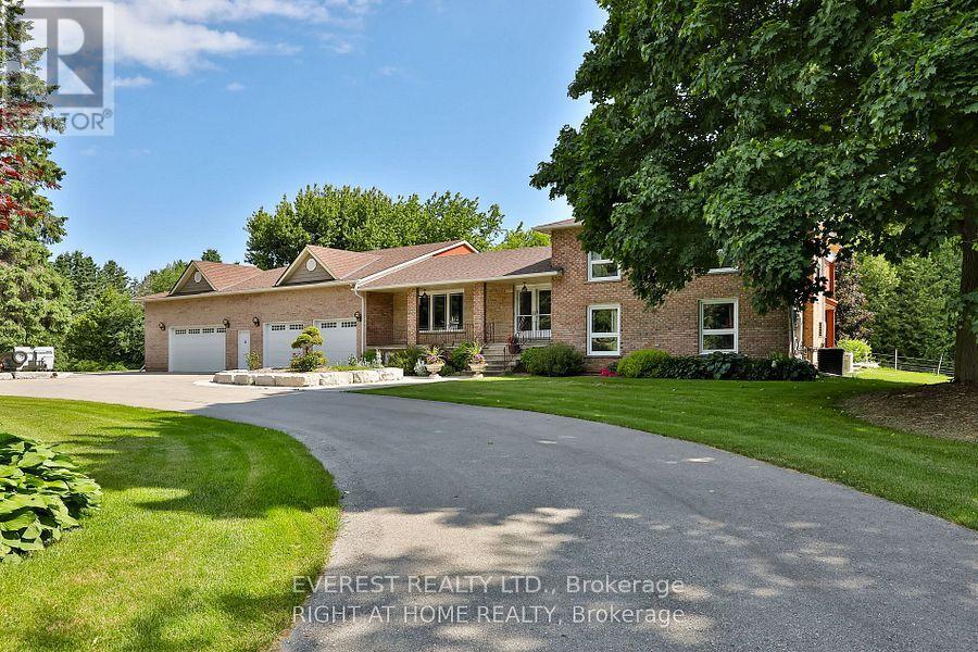 27 Birchview Drive, Caledon, Ontario  L7K 0L6 - Photo 3 - W12784078